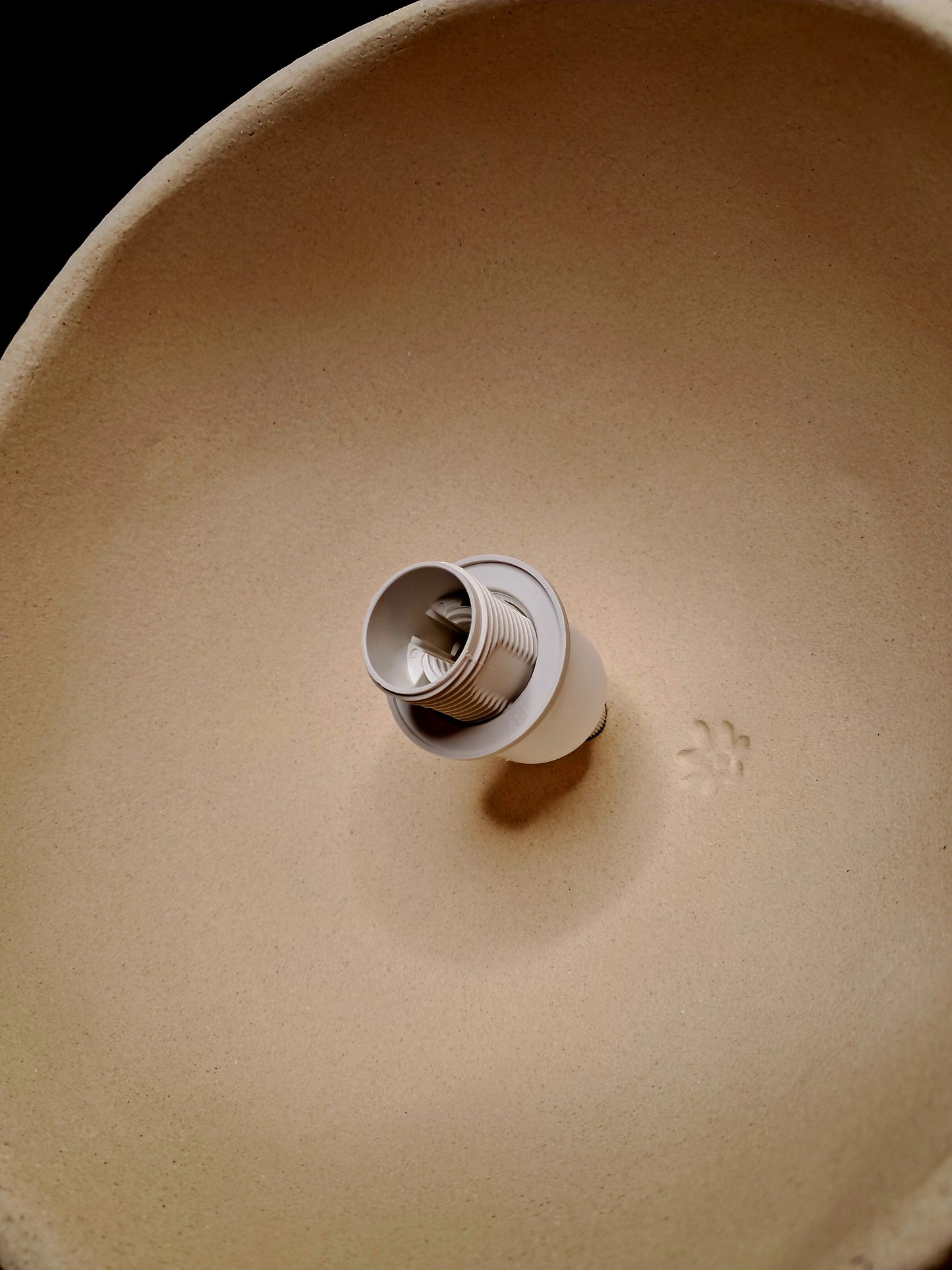 Luminaire suspension