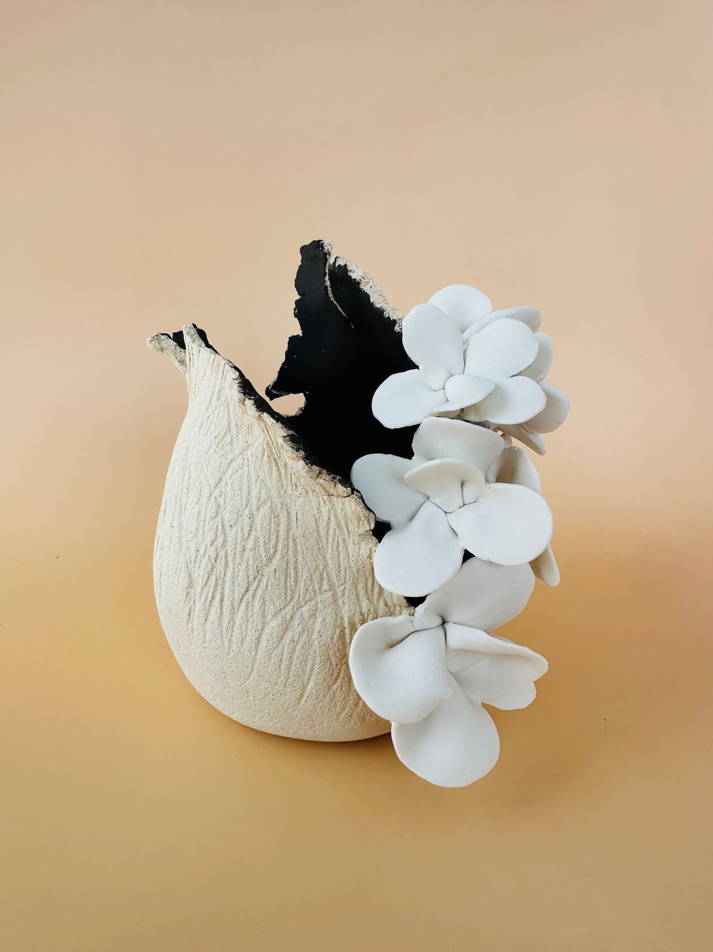 Sculpture en grés et porcelaine