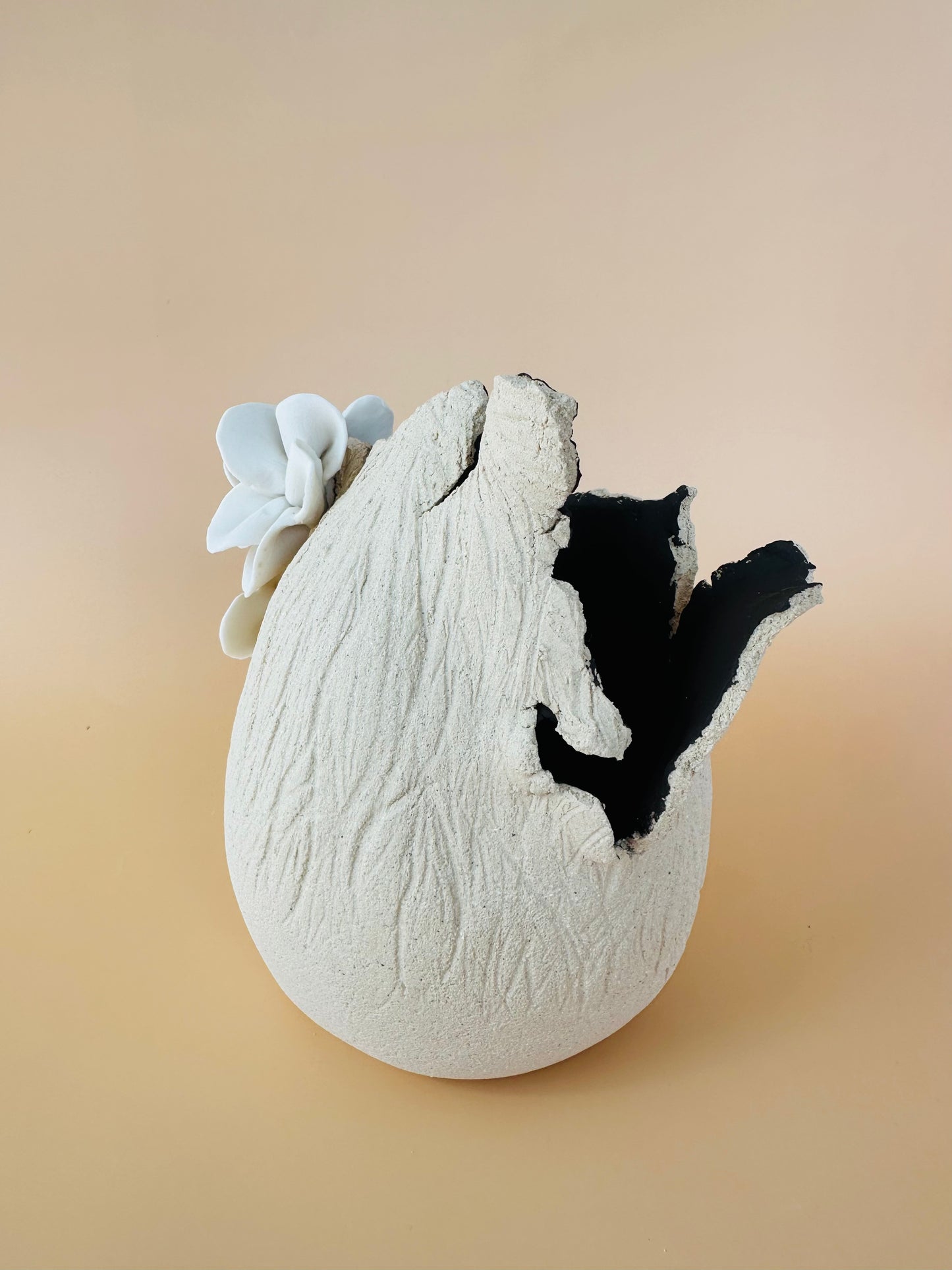 Sculpture en grés et porcelaine